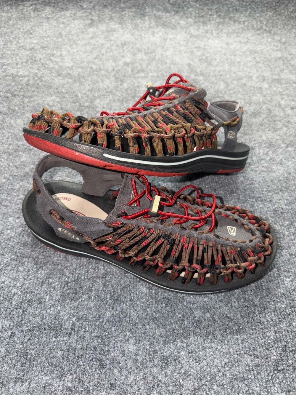 KEEN Uneek "Red Dahlia / Raya" colorway Brown Woven Outdoor Men’s Hiking Shoes